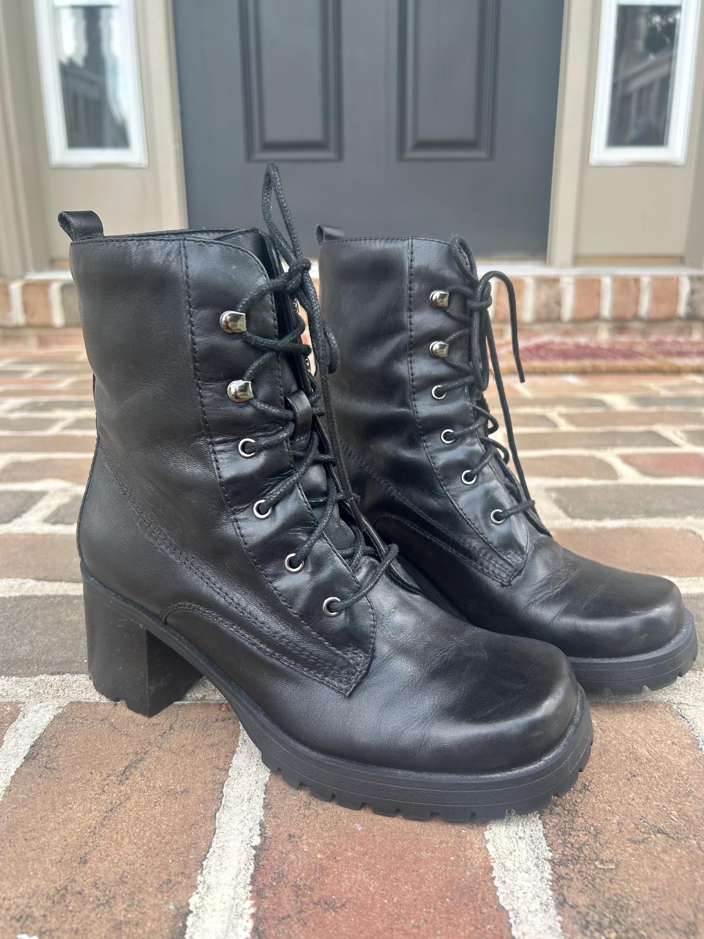 2000s Square Boots - Etsy
