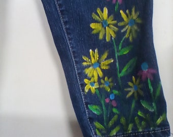 custom painted and embellished Bandolino denim Amy capris sz4 flowers w hand stitching inv392