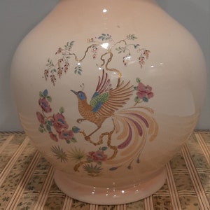 Vintage Japanese 20th Century Porcelain Vase with Paradise birds and Blooming Sakura pattern