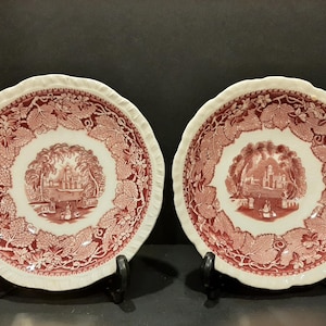 Antique Set of 2 MASON&#39;S Ironstone China Red Pattern 6,5 inch Fruit/Dessert Source Bowl Manufactured Circa 1940 & Vista Circa After 1930