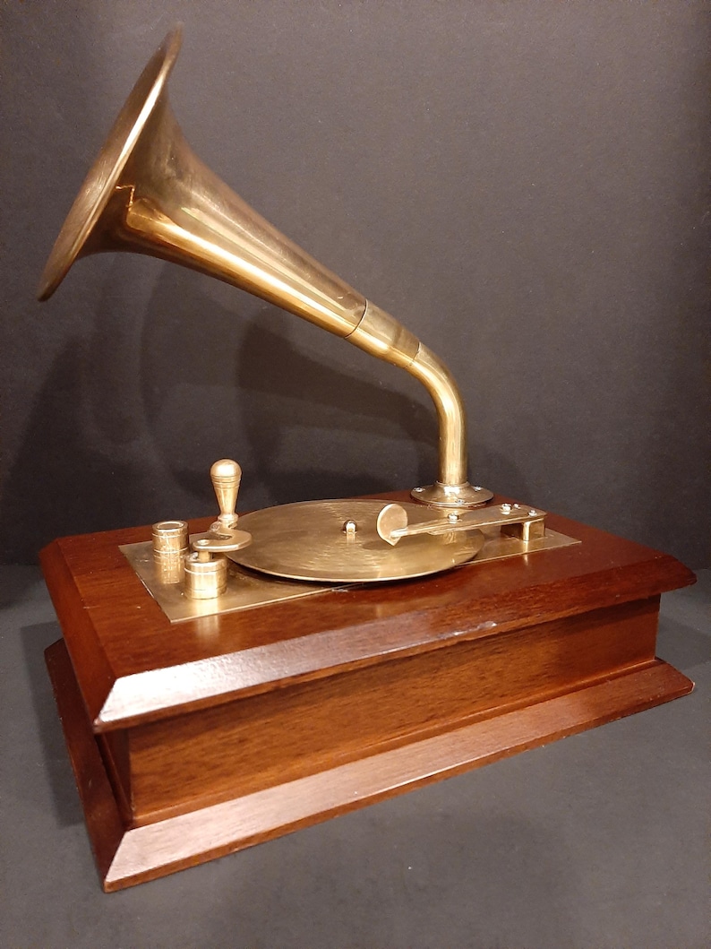 Gramophone Set Vintage Brass Gramophone Music Jewelry Box - Beethoven Melody, Red ...