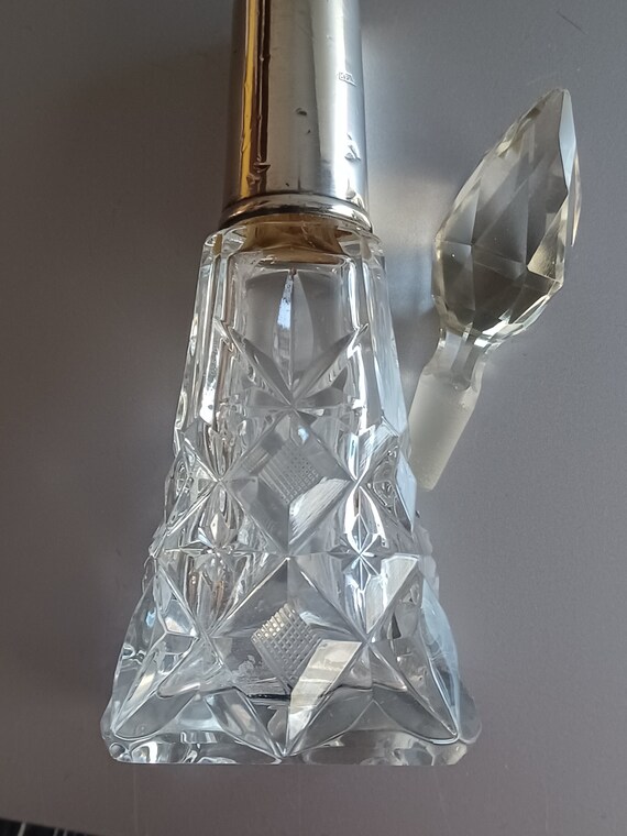 Crystal and sterling perfume bottle - image 4