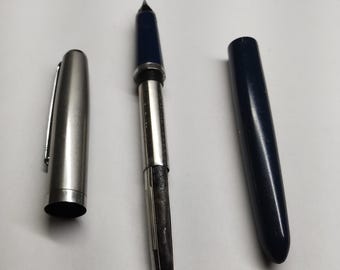 Vintage Parker 21 Mark 1 Aerometric Dark Blue Fountain Pen