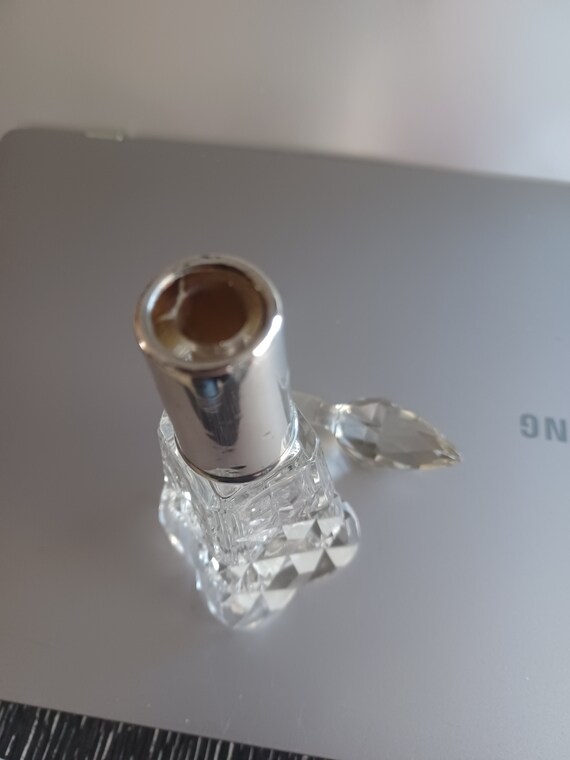 Crystal and sterling perfume bottle - image 3