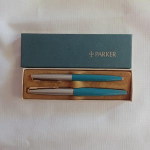 Parker fountain pen and ballpoint pen set