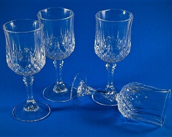 Beautiful Set of Four Cristal D'Arques Liqueur Cordial Glasses