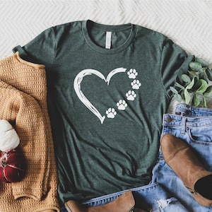 Animal Shirt, Dog Cat Mom Shirt, Paw Shirt, Unisex Shirt, Dog Mom Shirt, Dog Shirt, Woman Shirt, Women&#39;s Shirt