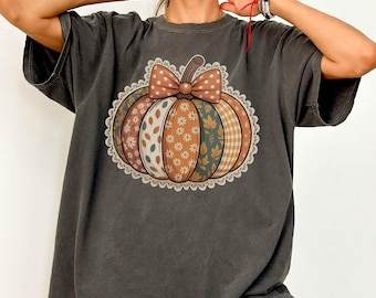 Floral Pumpkin Shirt, Comfort Colors® Thanksgiving Gifts, Pumpkin Bow, Pumpkin Spice Shirt, Autumn Shirt, Gifts for Friends, Fall Clothing