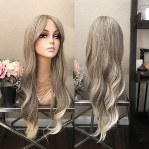 30'' wavy ashy blonde ombre wig synthetic  | Little Wig Museum alopeica chemo wig, cosplay Handmade wigs Glueless Wigs