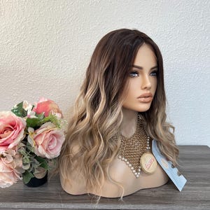 22&#39;&#39; Mocha Lace Front Wig, Ombre Brown, Wavy, Synthetic, Natural, For Daily Wear, Hair Loss, Chemo, Cosplay Halloween  |  Little Wig Museum