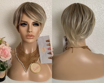 Pixie cut ombre platinum blonde Synthetic Wig  | Little Wig Museum hairloss, alopeica chemo wig, cosplay costume wig Glueless Wigs