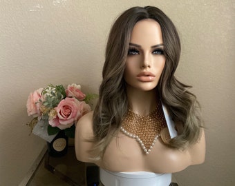 20‘’ ashy blonde natural synthetic wig 2 COLORS  | Little Wig Museum,luxury wig,hairloss, alopeica chemo wig, cosplay costume wig