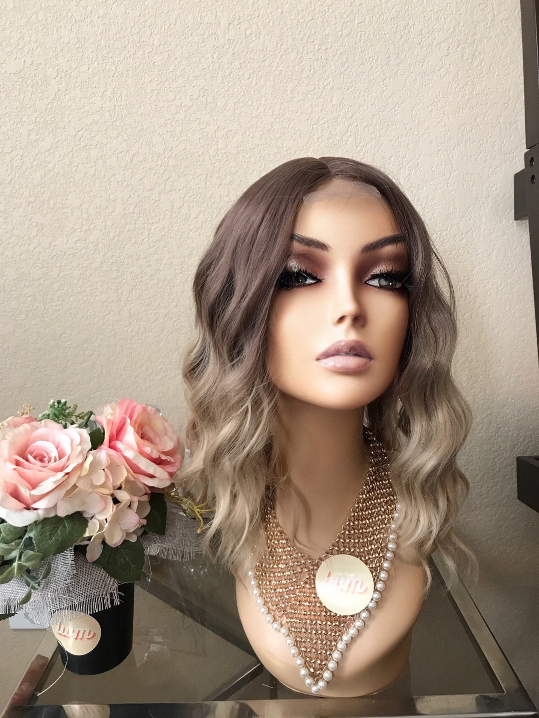 Blonde retailers wig edinburgh
