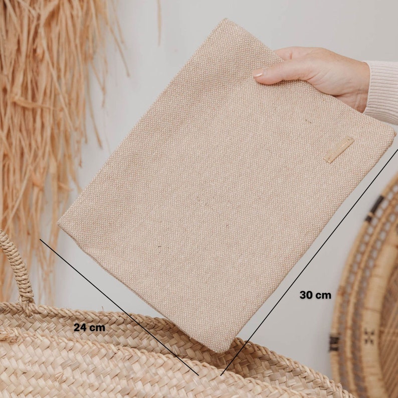 Tech Bag, Travel accessories or Pencil case. Beige, All-natural, Rustic Juco pouch, Electronics Bag, Great alternative to synthetic Nylon. immagine 3