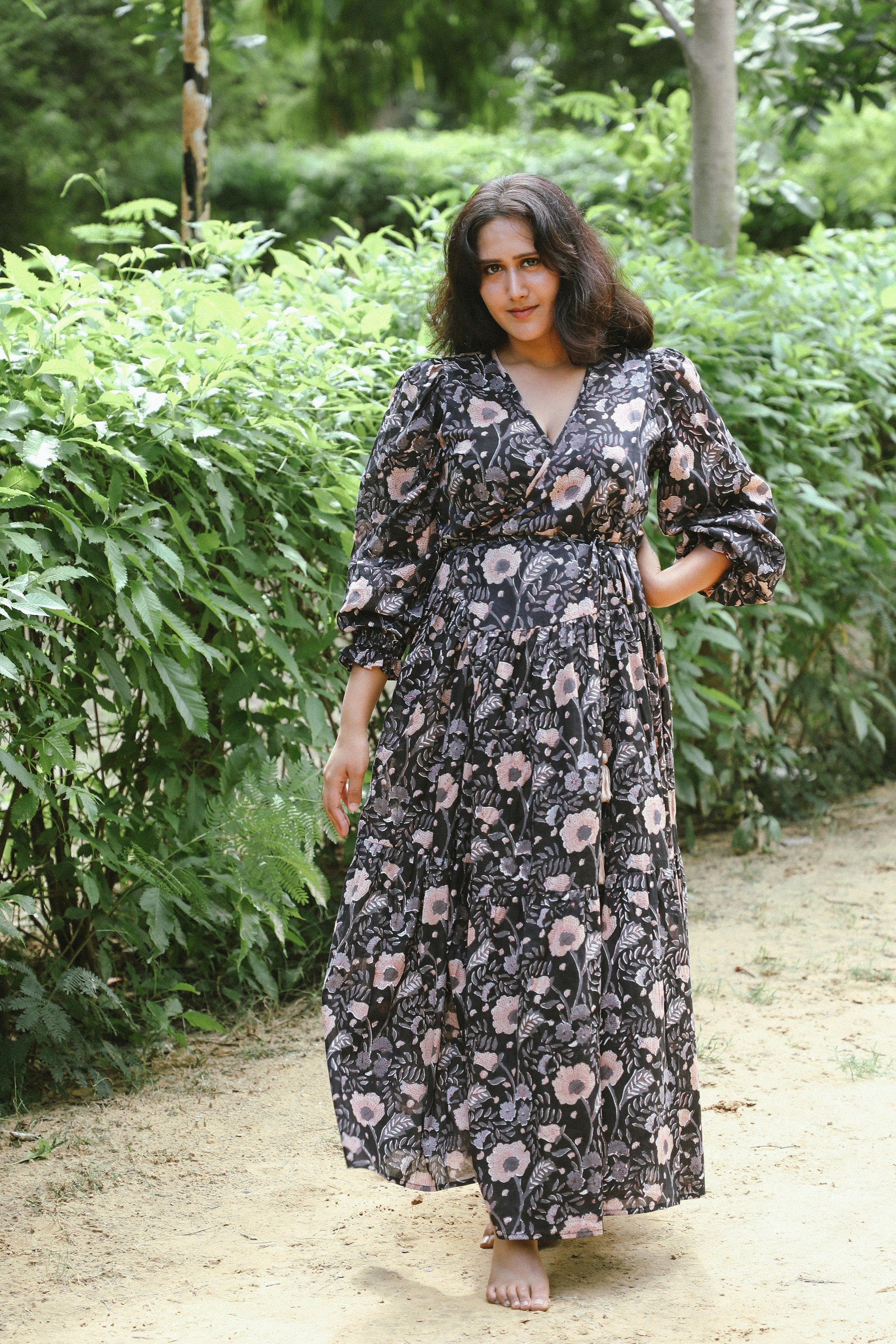 Black and white dress for ladies cheap