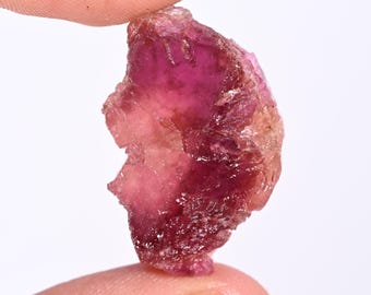 Rubellite Tourmaline Raw Stone: Rough Gemstone for Jewelry Making (32X26X3mm, 40 Cts