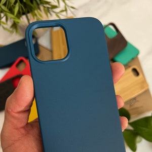 Biodegradable Eco Friendly iPhone 13 Pro Case - Deep Blue