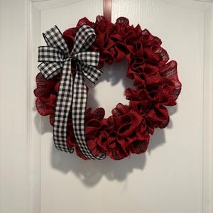 Burlap wreath for front door/ red burlap wreath/ rustic red ruffle circle wreath/ everyday wreath/ door hanger/ fall wreath for front door