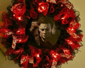 Michael myers wreath, Halloween wreath, Halloween door hanger, fall door hanger, Halloween door decor, happy Halloween, Micheal Myers