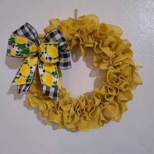 Lemon wreath for front door/ yellow burlap wreath with buffalo bow and lemon bow/ door hanger/ everyday wreath/ interchangeable door hanger
