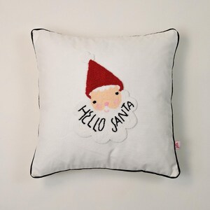 Galia - Cojín navideño bordado "Hola Papá Noel" - 45 x 45 cm