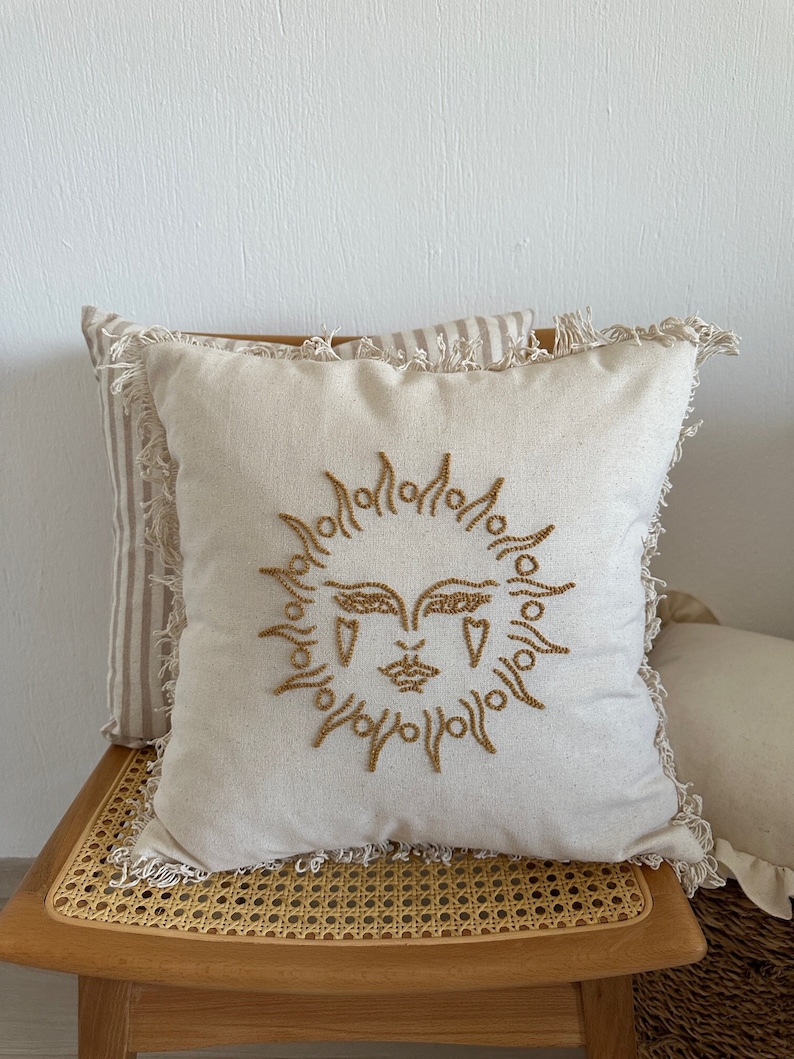 Galia Tasarim Sunburst Punch Needle Embroidered Linen Cushion Cover with Fringed Edges image 1