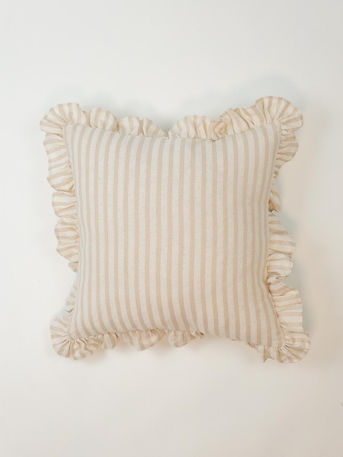 Galia Tasarim - Beige Ruffled Striped Cushion Cover – 45x45 cm – Washed Linen