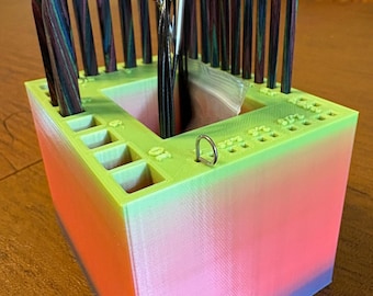 3D printed knitting needle holder