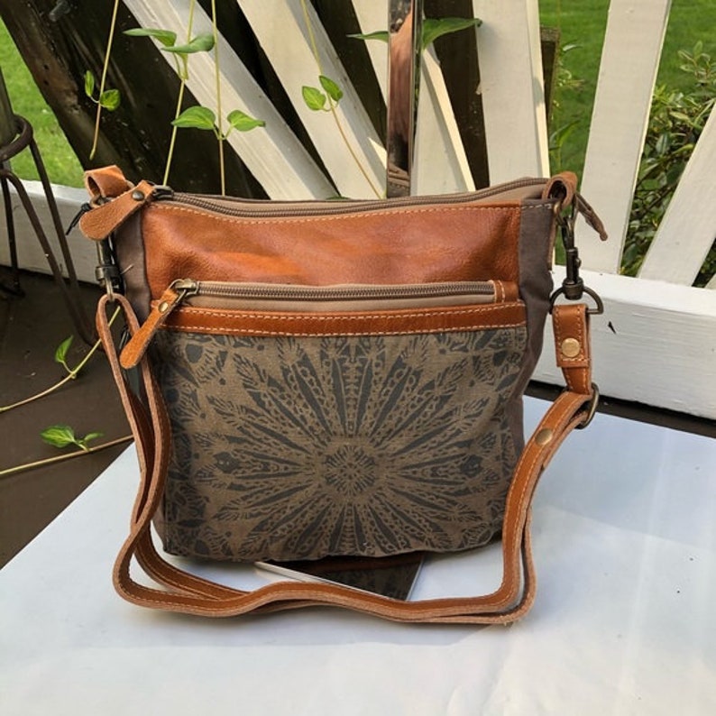 New Myra Bag Dizzy Circle Small Crossbody Purse Etsy