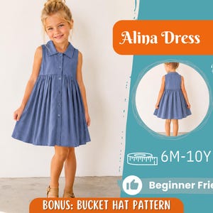 Pode incluir: Um vestido azul sem mangas com gola e botões na frente. A imagem inclui o texto Alina Dress, Back View, 6M-10Y, Beginner Friendly e BONUS: BUCKET HAT PATTERN. Um detalhe circular mostra a vista traseira do mesmo vestido azul.
