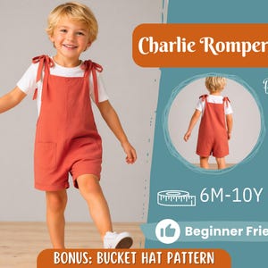 Pode incluir: Uma criança vestindo um macacão cor de ferrugem com alças brancas e uma camiseta branca por baixo. O macacão tem dois bolsos frontais. A imagem inclui o texto "Charlie Romper", "Back View", "6M-10Y" e "Beginner Friendly".