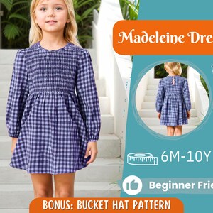 Puede incluir: Un vestido de cuadros vichy azul y blanco con un corpiño fruncido y mangas largas. El vestido es para niñas y está disponible en tallas de 6 meses a 10 años. El texto "Madeleine Dress" está en la parte superior de la imagen. El texto "6M-10Y" está en la esquina inferior derecha de la imagen. El texto "Beginner Friendly" está en la esquina inferior derecha de la imagen. El texto "BONUS: BUCKET HAT PATTERN" está en la parte inferior de la imagen.