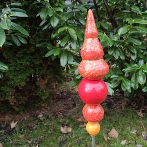 Remate de cerámica de aproximadamente 30 cm de altura, hecho por encargo, estaca de jardín, estela de jardín, 4 secciones de estela sin varilla, resistente a las heladas.