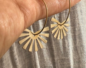 Sun rays brass large // earrings gold, design jewelry, modern shape, antique