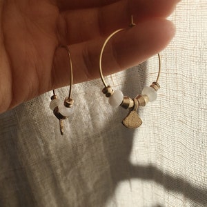 Subtle moonstone hoop earrings // brass, gold, design jewelry, modern shape, antique