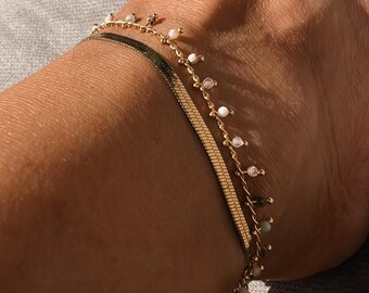 Boho anklet with gemstones, gold // delicate summer jewelry, festival
