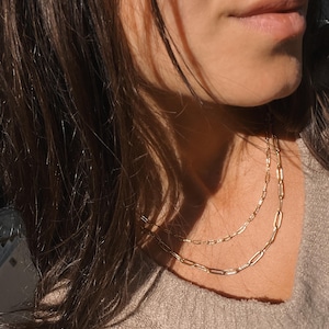 Gargantilha de corrente estilo boho dourada e prateada // colar delicado em camadas | joias minimalistas | acessório para festivais