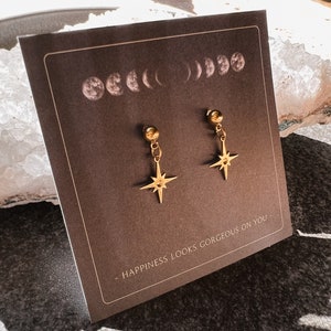 Filigree Boho earrings star stud gold // simple jewelry antique