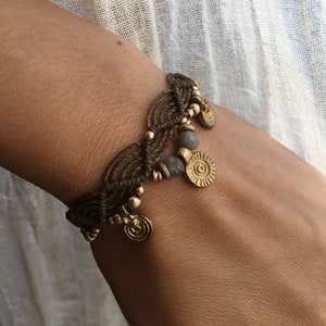 Macrame bracelet boho with gemstones and sun pendant gold // moonstones, labradorite, unique, antique, adjustable
