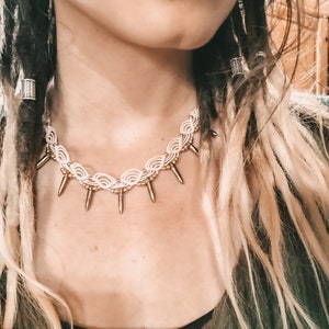 Macrame necklace // brass pendant // golden beads, orient, antique, adjustable, unisex, boho jewelry, Celtic, Moroccan, knot art image 8