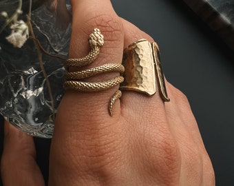 Anillo de serpiente bohemio dorado ajustable // Joyería de latón Medusa vintage, estilo antiguo
