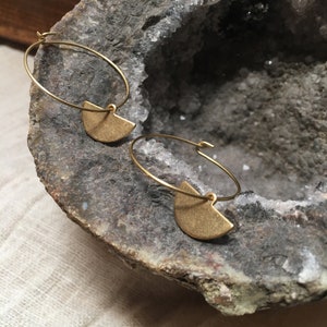 Half moon hoop earrings brass // earrings gold, design jewelry, modern shape, antique image 3