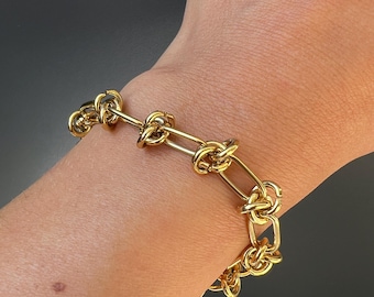 Boho link bracelet in gold with knots // adjustable statement jewelry | festival accessory