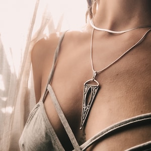 Triangle Boho Necklace Silver // Statement Jewelry Set | Antique Tribal Style | Moroccan Pattern Ethnic | Festival Accessory