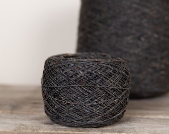 Mjukt Donegal tweedgarn, irländsk tweedgarn, 100 % merinoullgarn, fingertjocklek, brun tweed - 50 g