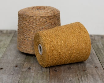 Mjukt Donegal-tweedgarn, fingertjockt garn, 100 % merinoullgarn, gula nyanser - 50 g