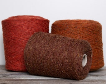 Merino yarn, Soft donegal tweed yarn, irish tweed knitting yarn, pure wool, fingering weight - shades of orange - 50 g