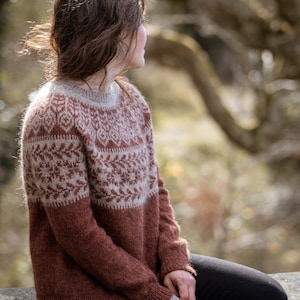 HAWTHORN sweater pattern, womens sweater knitting pattern, round yoke sweater pattern, lopapeysa pattern