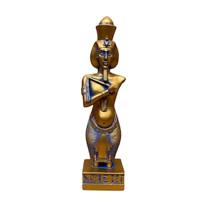 Een prachtig beeld van koning Achnaton of Amenhotep IV, handgemaakt door mijn, uitstekende kwaliteit