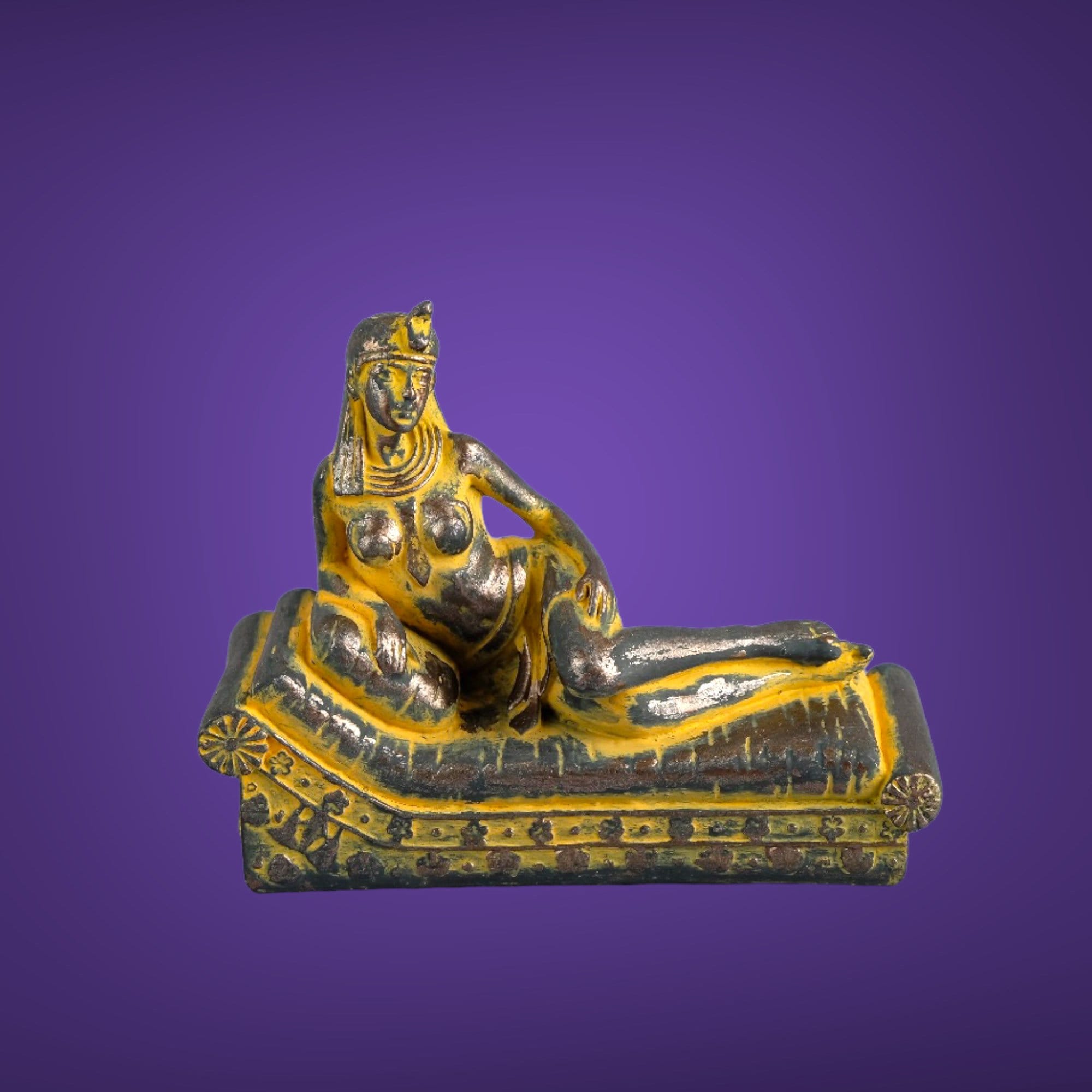 Wonderful & Unique Cleopatra Statue, Rare Handmade Coloring Style